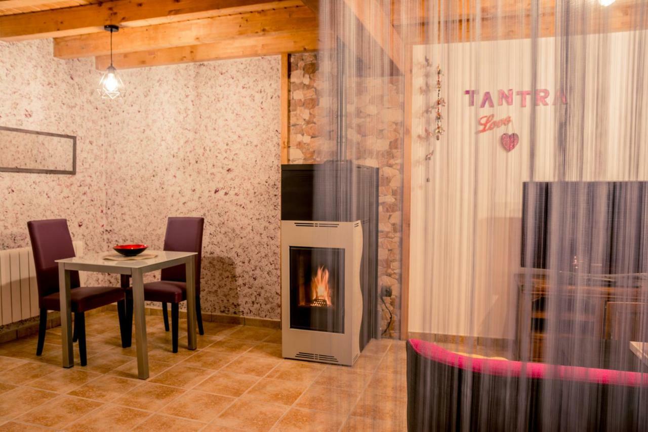 Tantra Love Lancharejo Exteriör bild